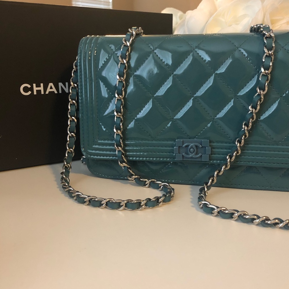 RARE Chanel boy - Picture 3 of 11